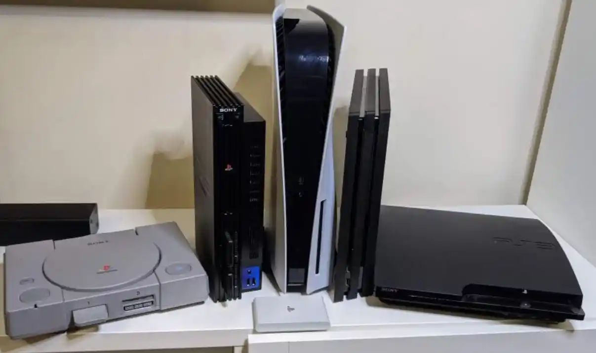 ps1 ps2 ps3 ps4 ps5 size comparison in pictures 1