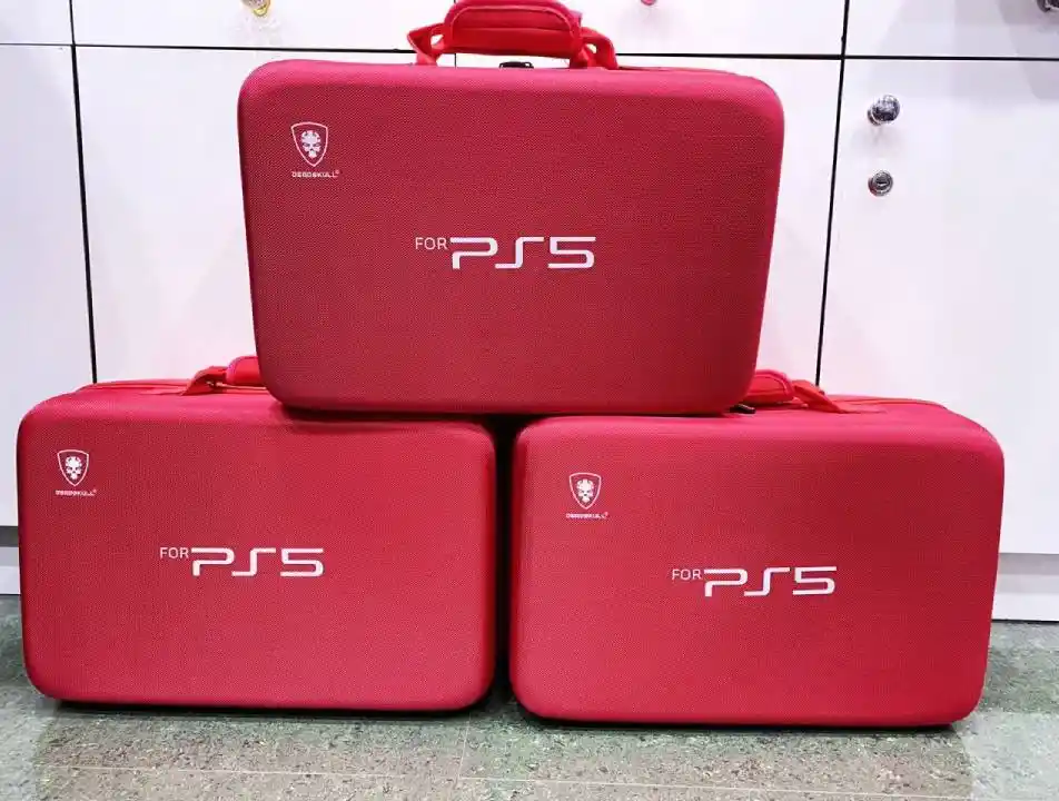 خرید کیف Deadskull PS5 قرمز